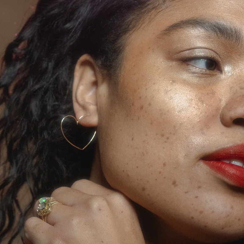 Solid Gold Slim Heart Hoops