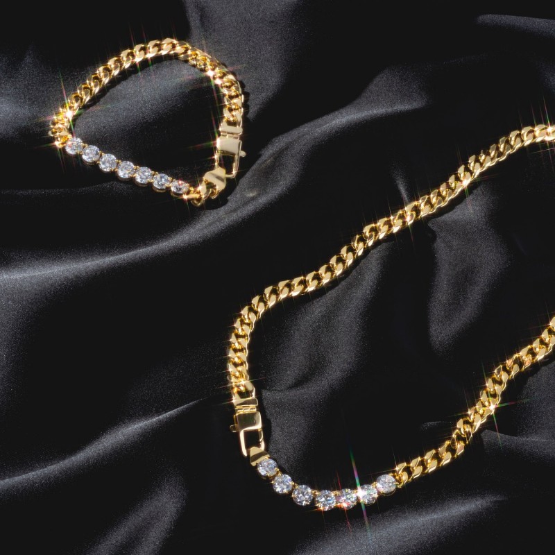 Julian Loves Diamonds Bracelet