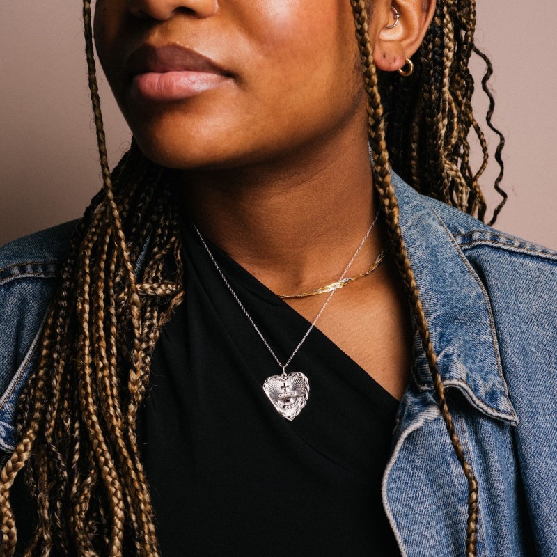 Qu'hier Que Demain Heart Pendant Necklace